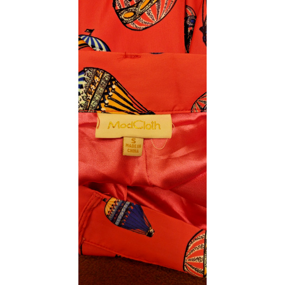 SMALL Modcloth Pink A Line Fit & Flare Retro Style Skirt Hot Air Balloons Pocket - Picture 12 of 12